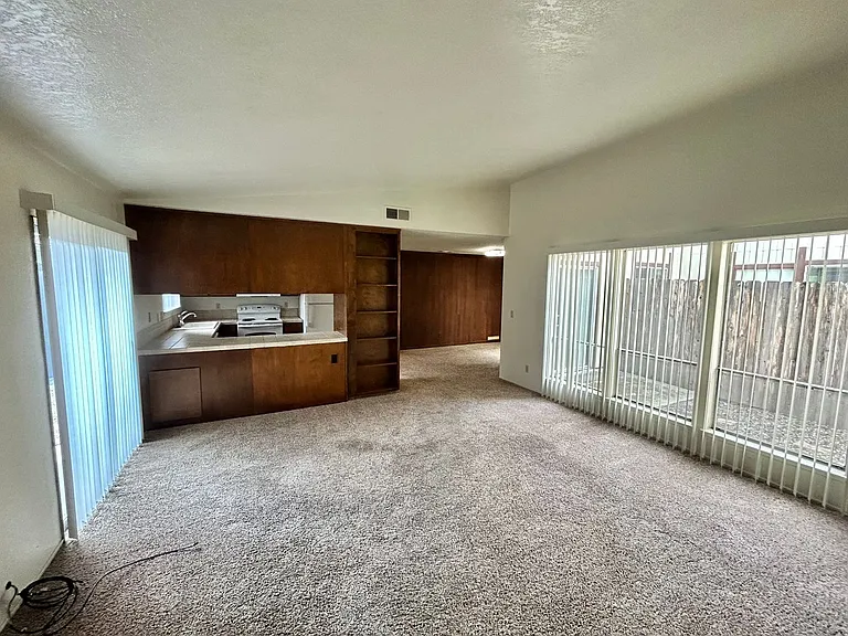 5111-5339 Basilica Dr — Photo 3