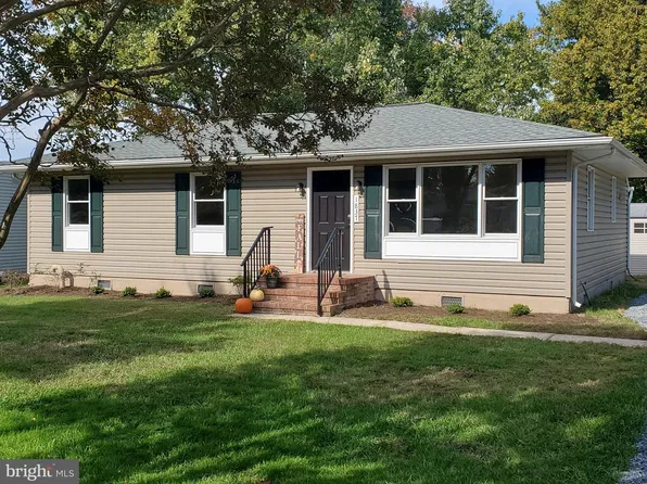 1837 Harbor Dr, Chester, MD 21619
