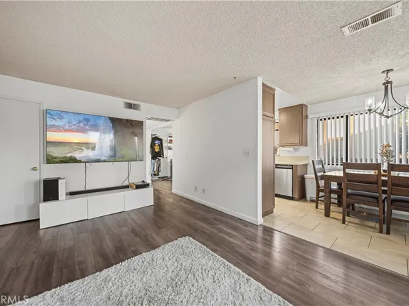 18161 Sundowner Way Unit 921, Santa Clarita, CA 91387