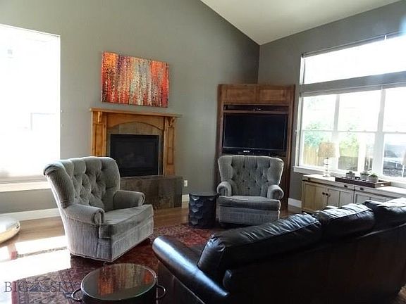 4th image of 787 Loxley Dr