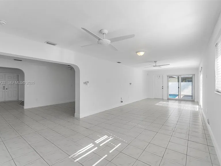 7125 SW 93rd Ct — Photo 15