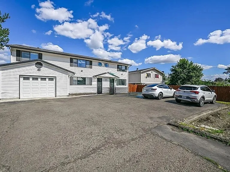 912 Algona Blvd N #B — Photo 16