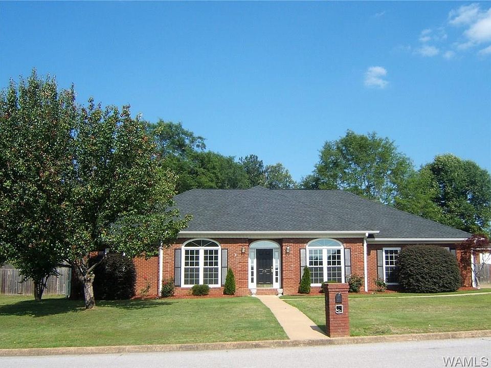 1st image of 1731 Ozier Dr