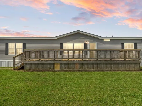 102 Merlot Dr, Opelousas, LA 70570