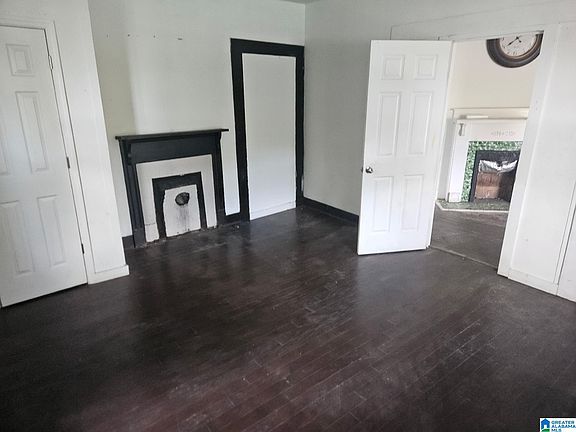 3rd image of 329 Theta Ave S