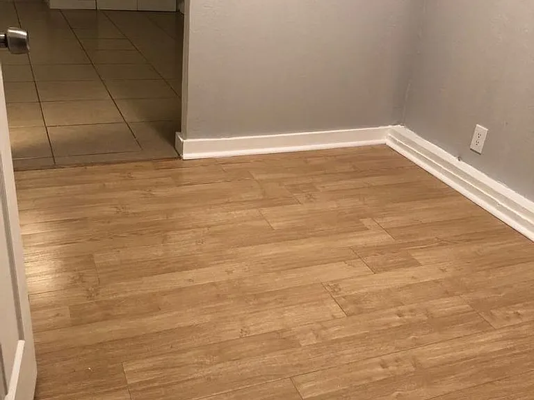 355 Weathersfield Ave — Photo 6