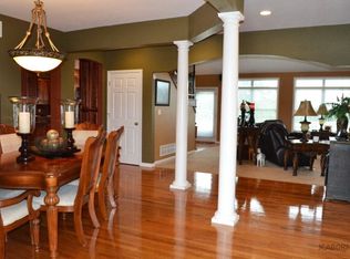 1000 Timber Brook Ln, Jefferson City, MO 65109