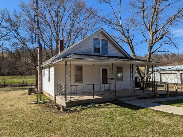 1356 Salt Creek Rd, Lucasville, OH 45648