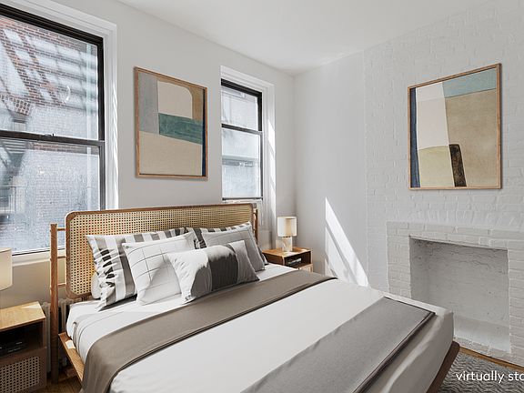 4th image of 34 E 4th St APT 3FE