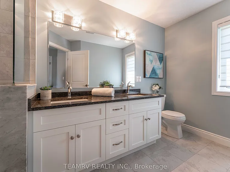 382 Masters Dr — Photo 25