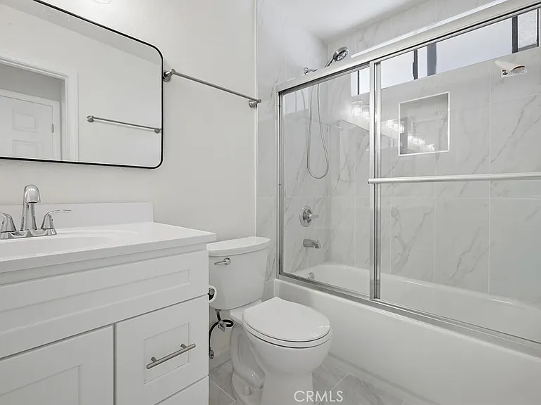 4881 Vista Dr #3 — Photo 31