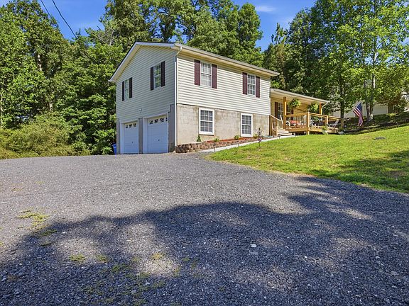 2nd image of 41 Ronnie Ln