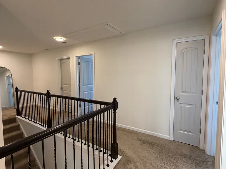 838 Pine Ln — Photo 34