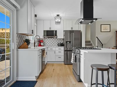 9549 Yorkshire Ln, Eden Prairie, MN, 55347