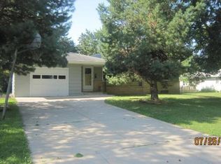 2604 W Armour Ter, Minneapolis, MN 55418