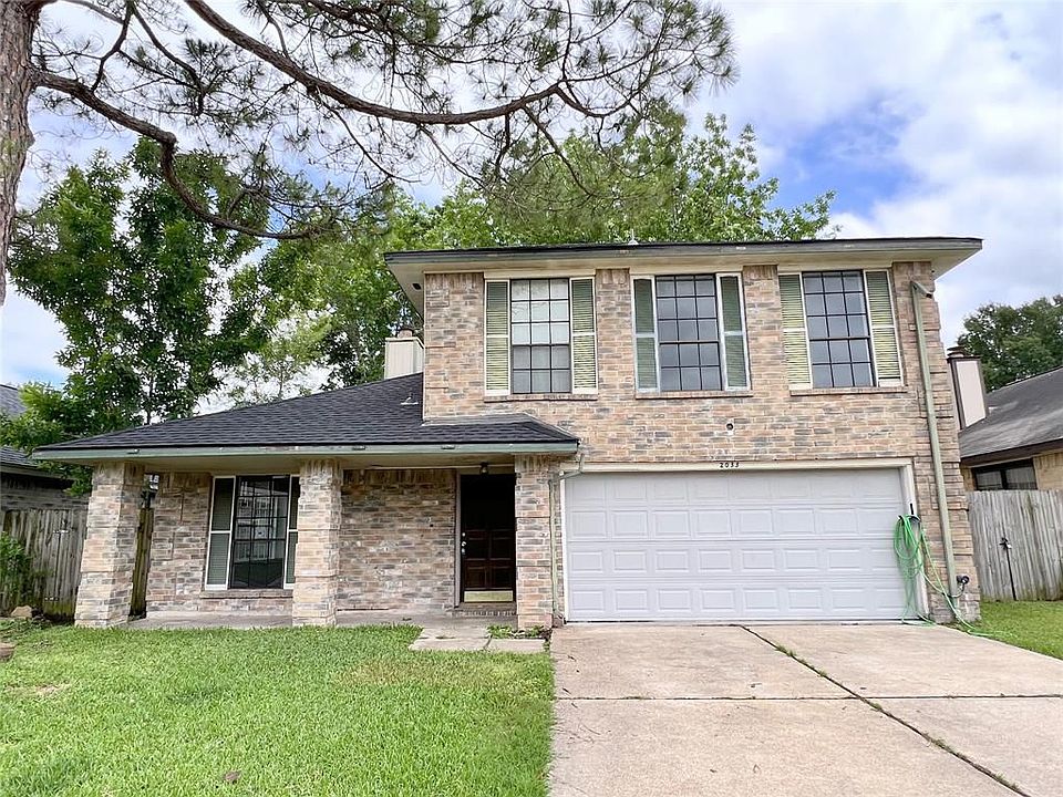 1st image of 2033 Sandy Knoll Dr