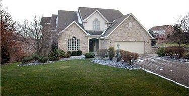 1st image of 3008 Hilltop Dr