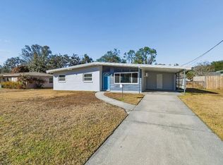 1504 E Mimosa Dr, Plant City, FL 33563
