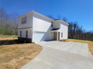 1134 Baileys Chapel Rd, Advance, NC 27006