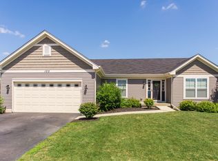 103 Reston Ct, Sycamore, IL 60178