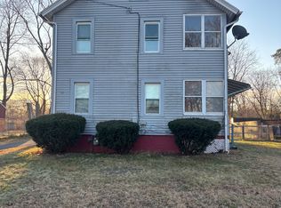 15 Clubhouse Rd, Windsor, CT 06095