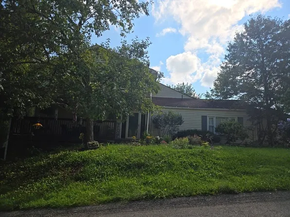 129 Mary Reed Rd, Baden, PA 15005
