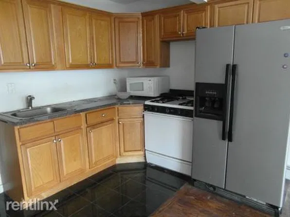 477 Lafayette Ave, Brooklyn, NY 11205