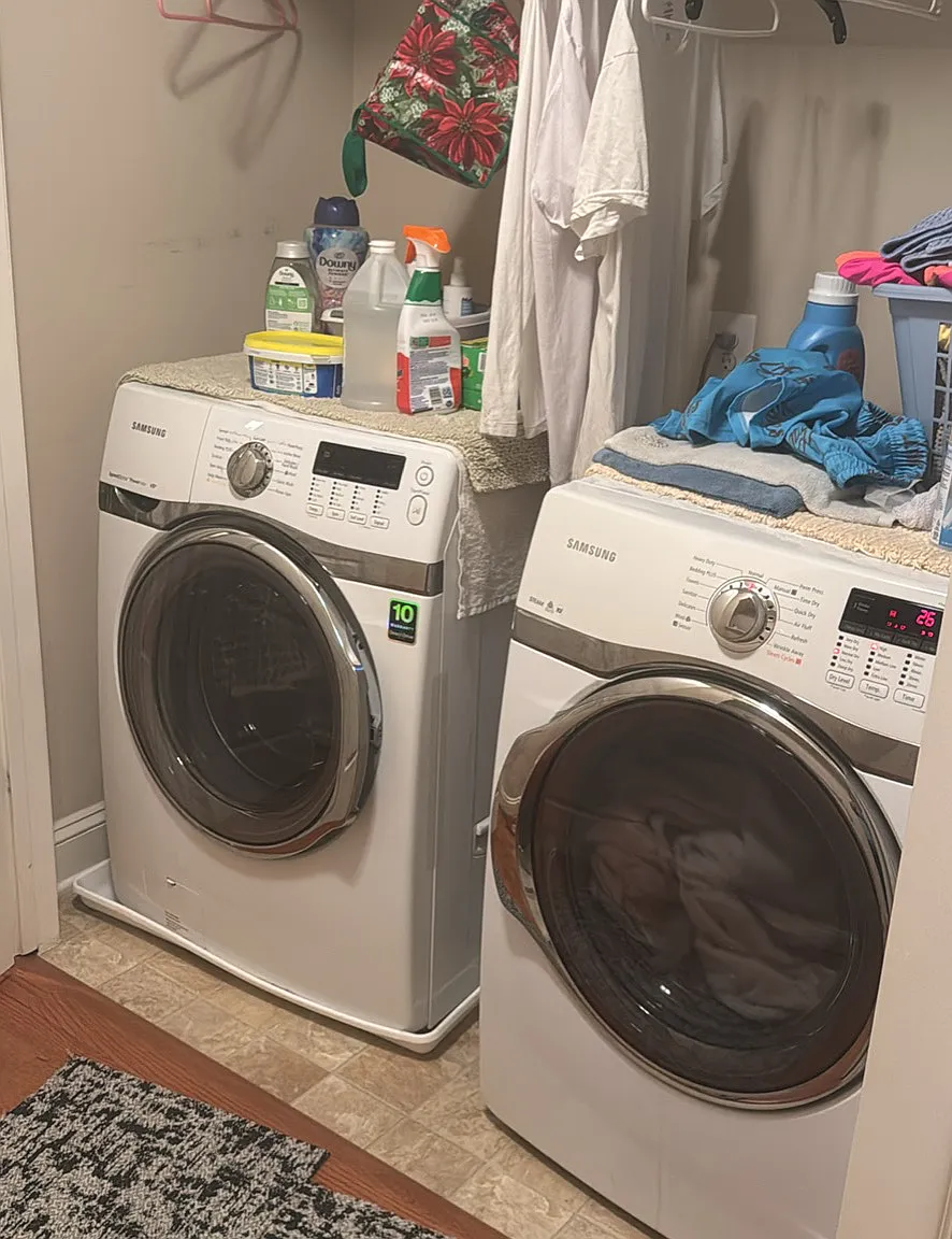 2 bed, 400 sqft, $2,300 — Photo 4