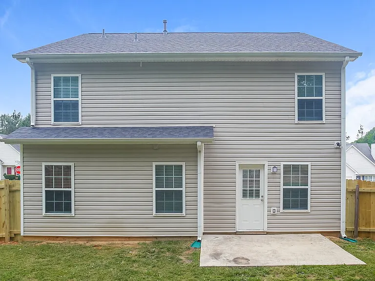 100 Saint Ann Cir — Photo 17