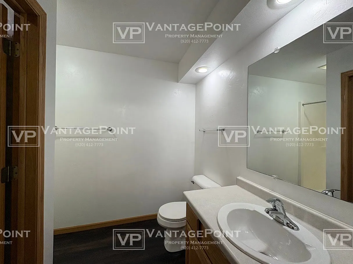 1790 - 1792 Cabinet Maker Court - SV - — Photo 3