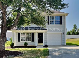 1105 Ametrine Ln, Dallas, NC 28034