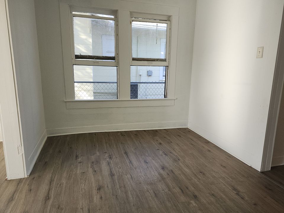 1st image of 726 Aberdeen Pl APT 1