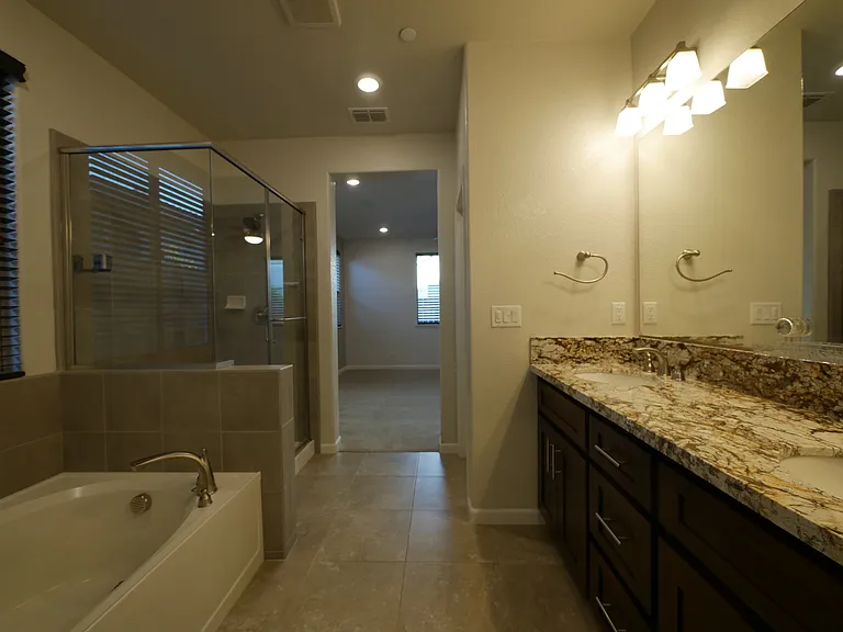 3158 Golden Trail St — Photo 15