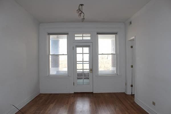 2nd image of 2329 W Rice St