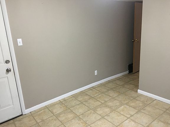 Downstairs bedroom 1