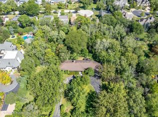 15W070 60th St, Willowbrook, IL 60527