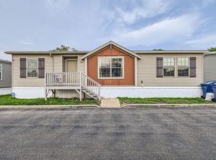 804 8th St, Winnetka, IL 60093