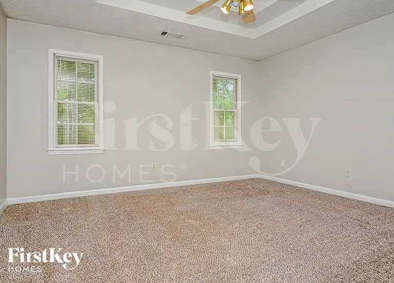 1411 Windy Hill Ct SE — Photo 6