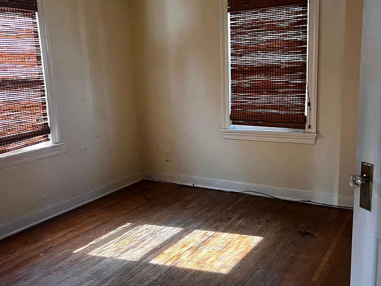 Back bedroom