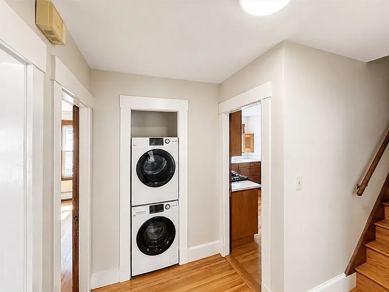 46-48 Cleveland St #1 — Photo 25