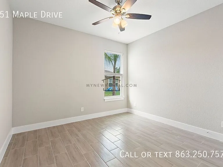 151 Maple Dr — Photo 14
