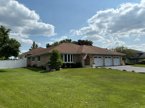 1321 Washburn Way, Lockport, IL 60441