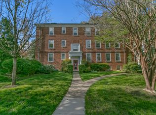 3531 39th St NW APT F504, Washington, DC 20016