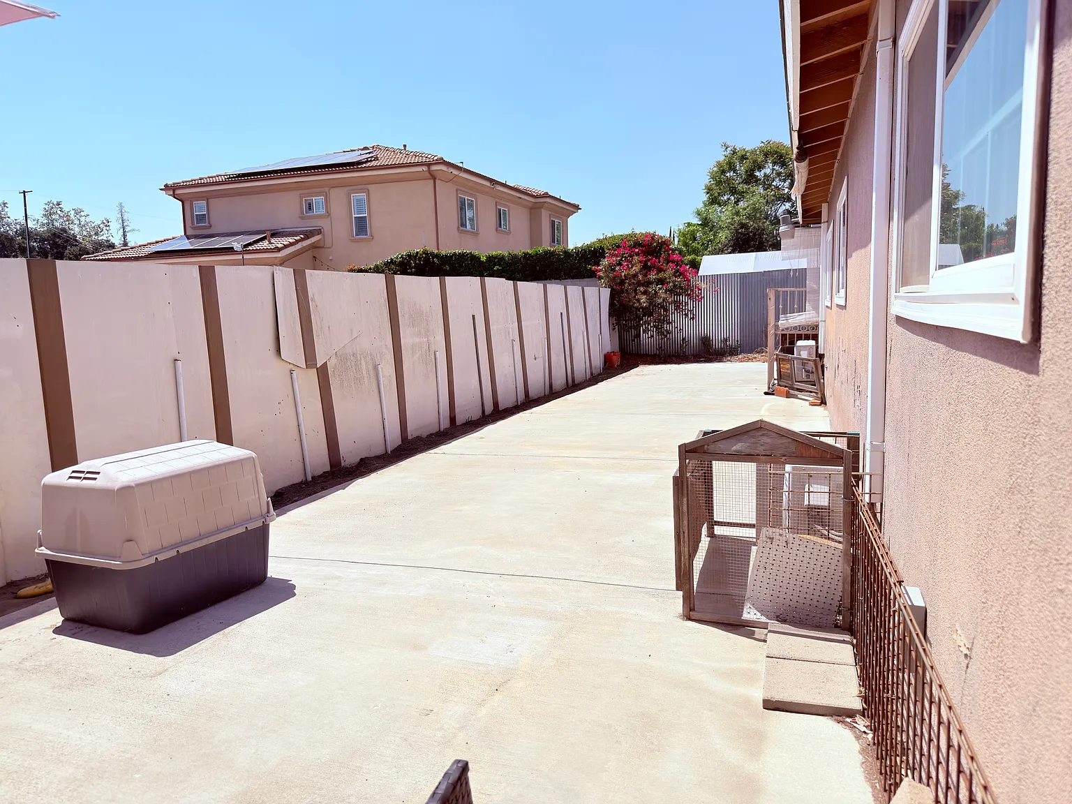 3 bed, 1288 sqft, $3,300 — Photo 2