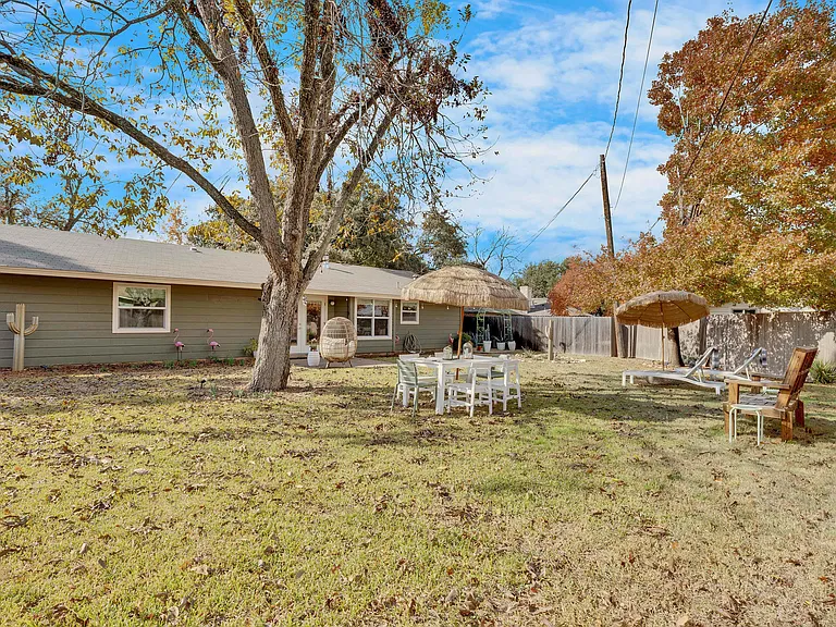 2108 Wooten Dr — Photo 17