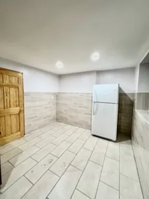 Rented by Flateau Realty | media 14