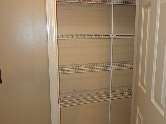 5th image of 5390 Rivertown Cir SW