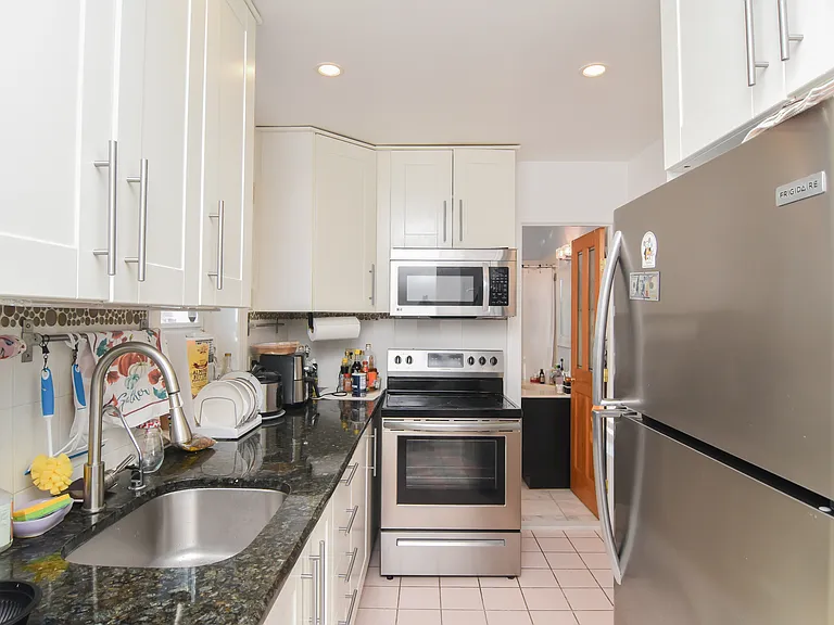 96 Saint Paul St #3 — Photo 11
