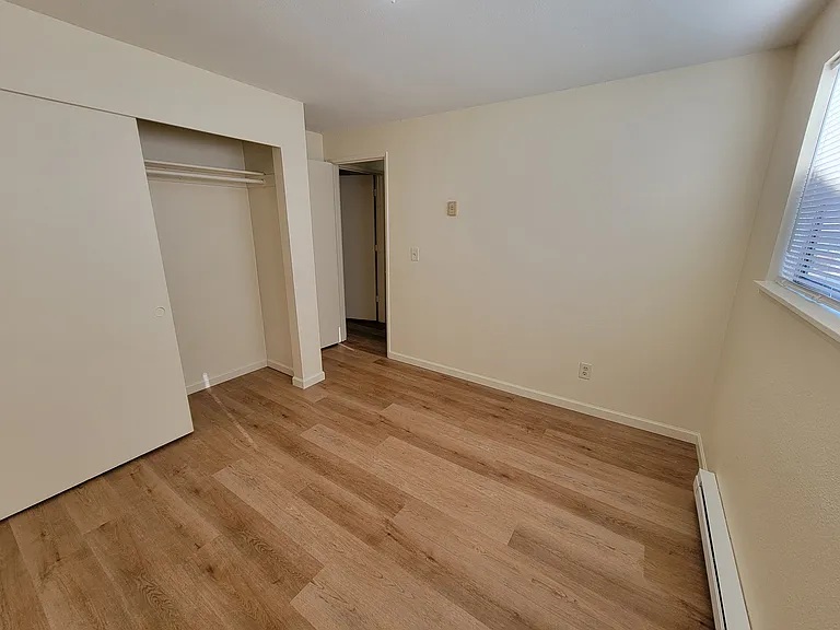 1328 Summers Ln #2 — Photo 10