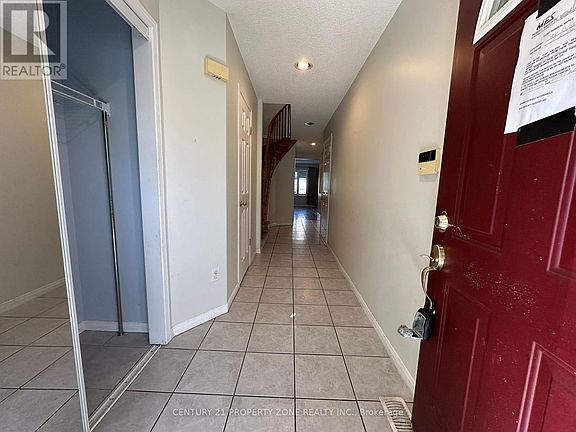 3rd image of 1889 Upper Wentworth St #35
